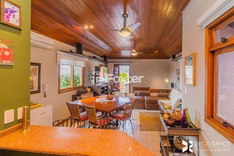 Image 6 - 915860