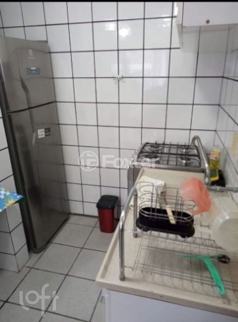 Image 3 - 915863