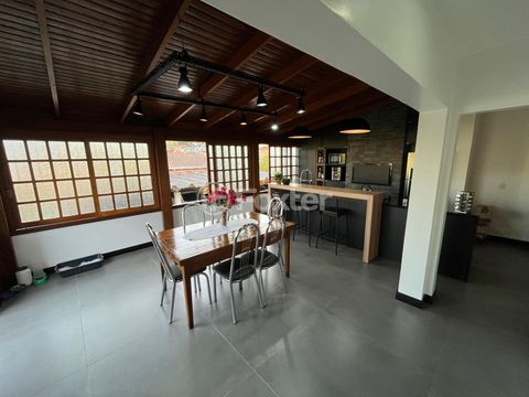 Image 3 - 915867