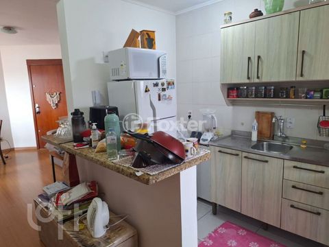 Image 11 - 915871