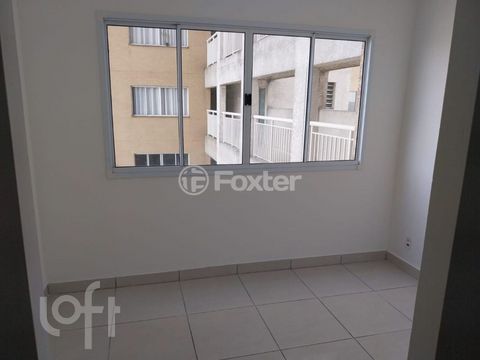 Image 5 - 915881