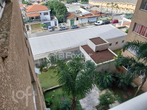 Image 9 - 915881