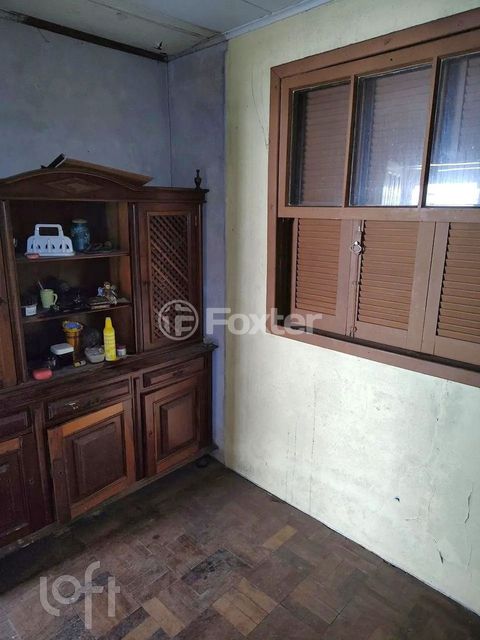 Image 3 - 915899