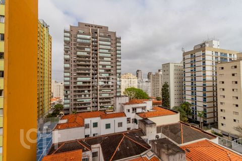 Image 3 - 915907
