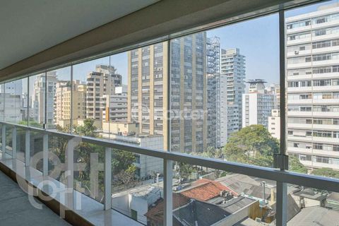 Image 1 - 915915