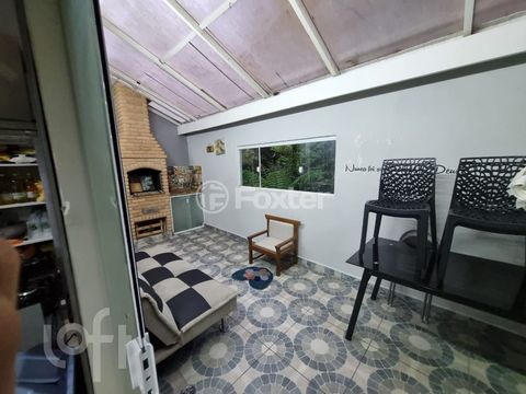 Image 19 - 915918