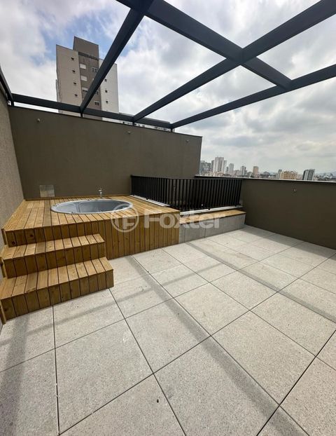 Image 3 - 915927