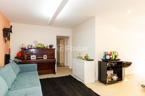 Image 3 - 915935