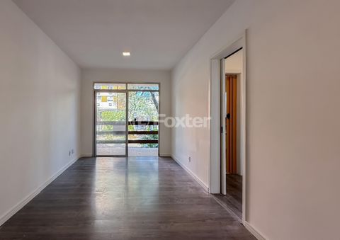 Image 8 - 915964