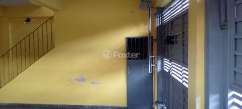 Image 1 - 915979