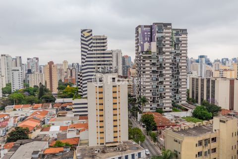 Image 14 - 916040