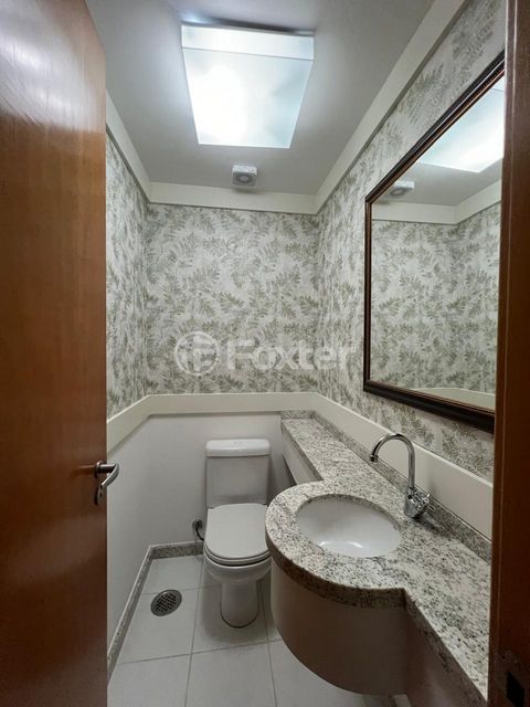 Image 6 - 916069