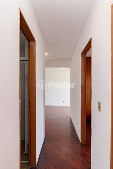 Image 6 - 916095