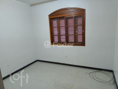 Image 5 - 916097