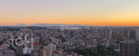 Image 16 - 916118