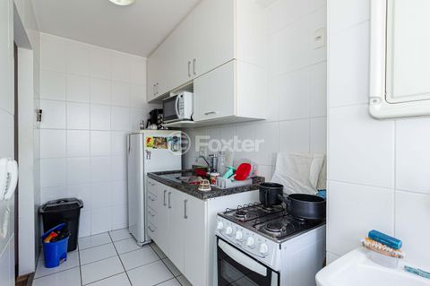 Image 17 - 916262