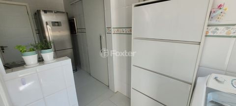 Image 4 - 916263