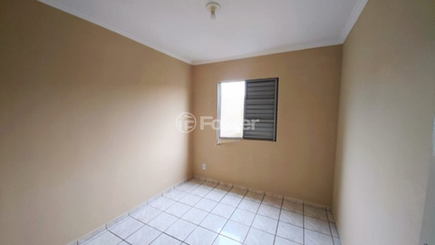 Image 3 - 916266