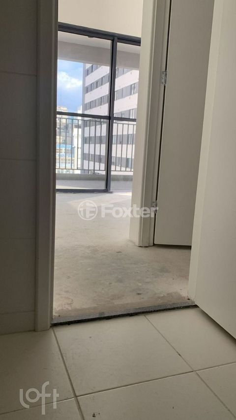 Image 3 - 916280