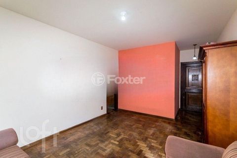 Image 7 - 916285