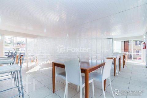 Image 10 - 916310