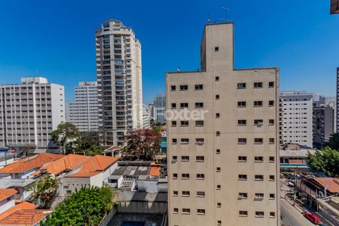 Image 3 - 916344