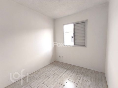 Image 10 - 916349