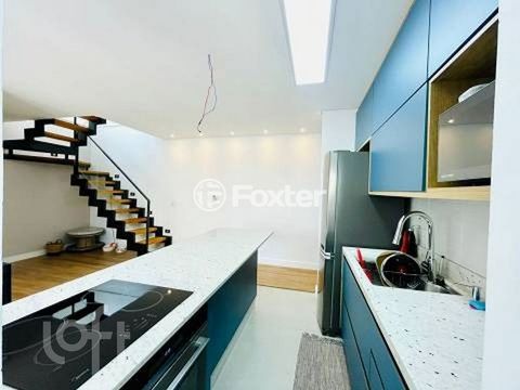 Image 7 - 916366