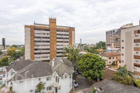 Image 7 - 916370