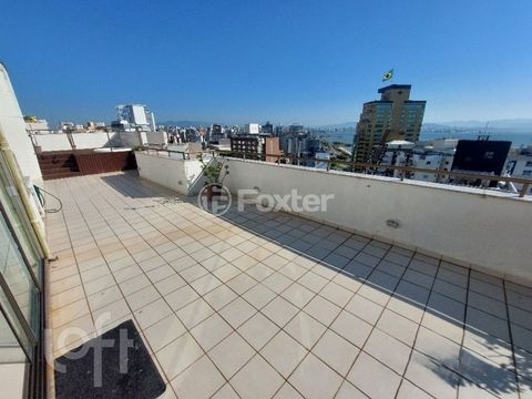Image 6 - 916372