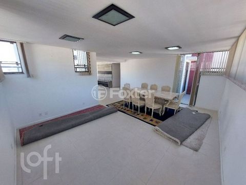 Image 3 - 916372