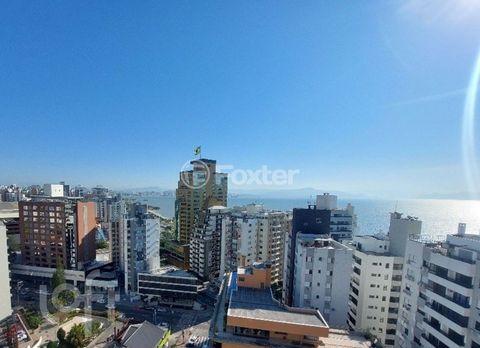 Image 9 - 916372