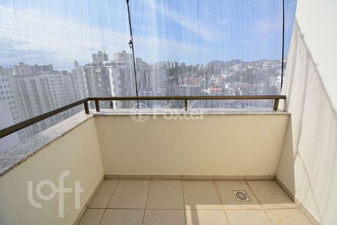Image 17 - 916372
