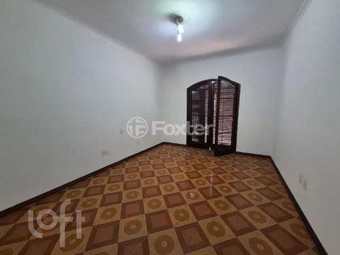 Image 7 - 916383
