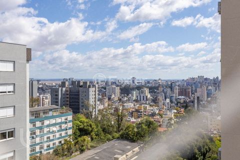 Image 14 - 916389