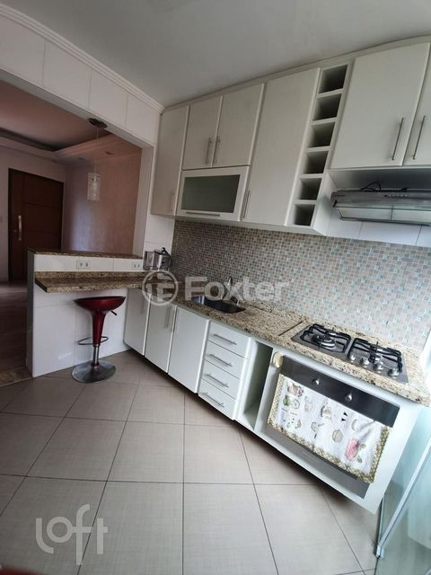 Image 3 - 916392