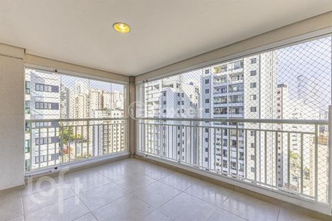Image 7 - 916395