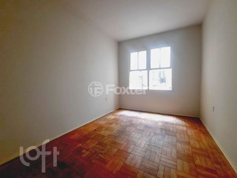 Image 7 - 916398