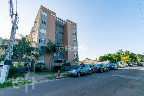 Image 6 - 916405