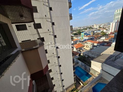 Image 6 - 916407