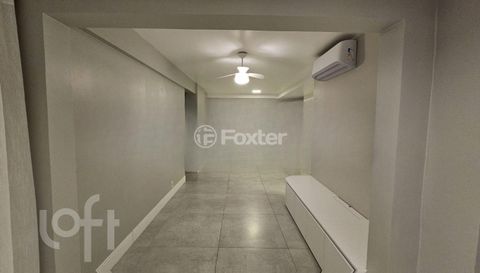 Image 19 - 916408