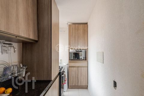 Image 4 - 916435