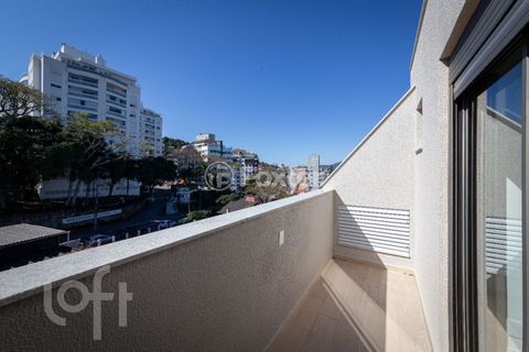 Image 7 - 916446