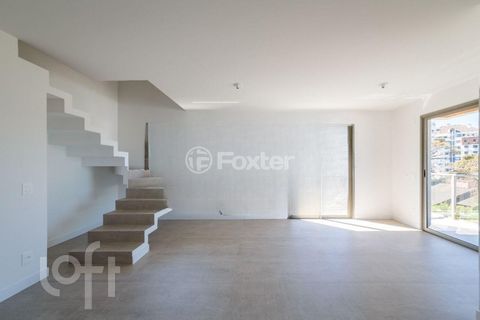 Image 6 - 916446