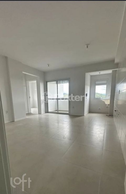 Image 3 - 916451
