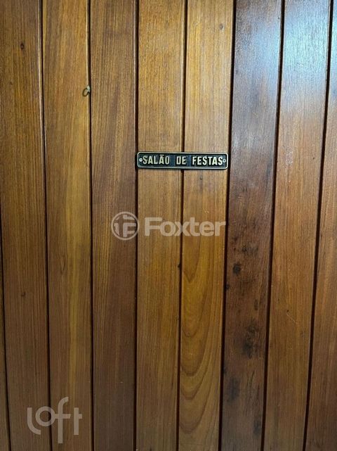 Image 5 - 916456