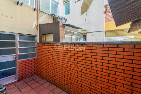 Image 8 - 916457