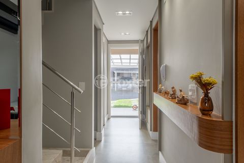 Image 10 - 916471