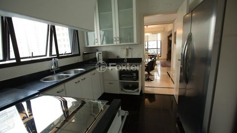 Image 5 - 916499