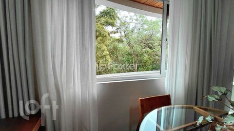 Image 6 - 916500
